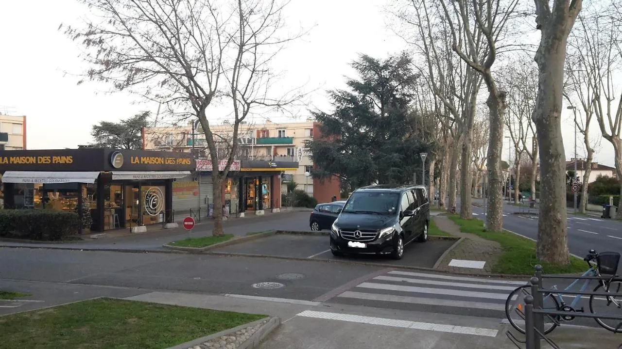 Affittacamere Chambre Avec Entrée Libre et Salle de Bain Privée Colomiers